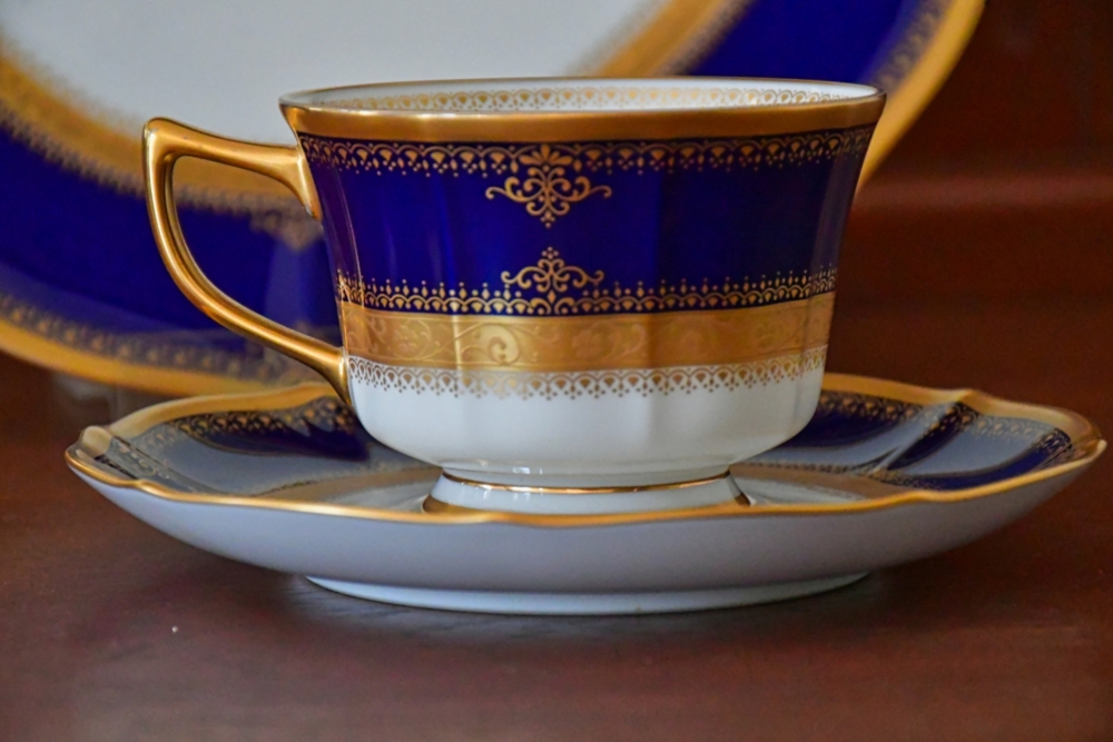 割れてない食器の売却先の例