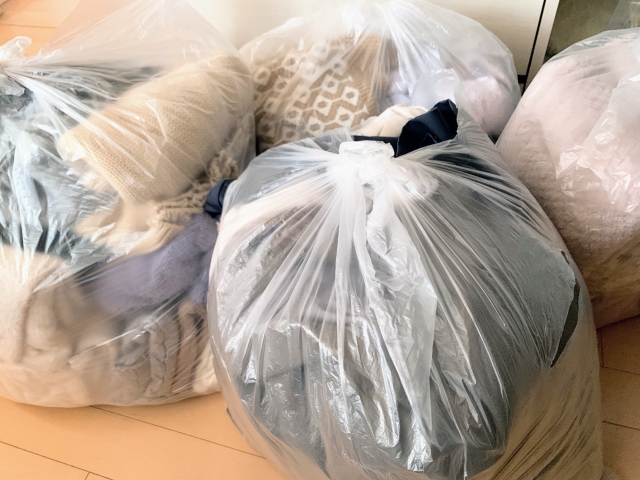 断捨離した服の処分に業者がおすすめの理由4選