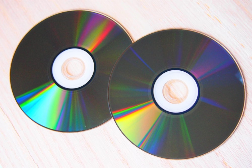CD・DVDを自治体で捨てるときの注意点