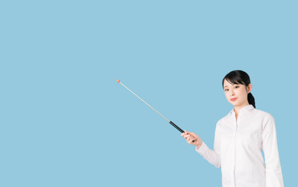 うつ以外の物を捨てたくなる理由を4つ解説する女性