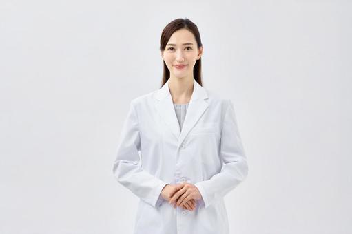 うつで物を捨てたくなる理由を解説する女医