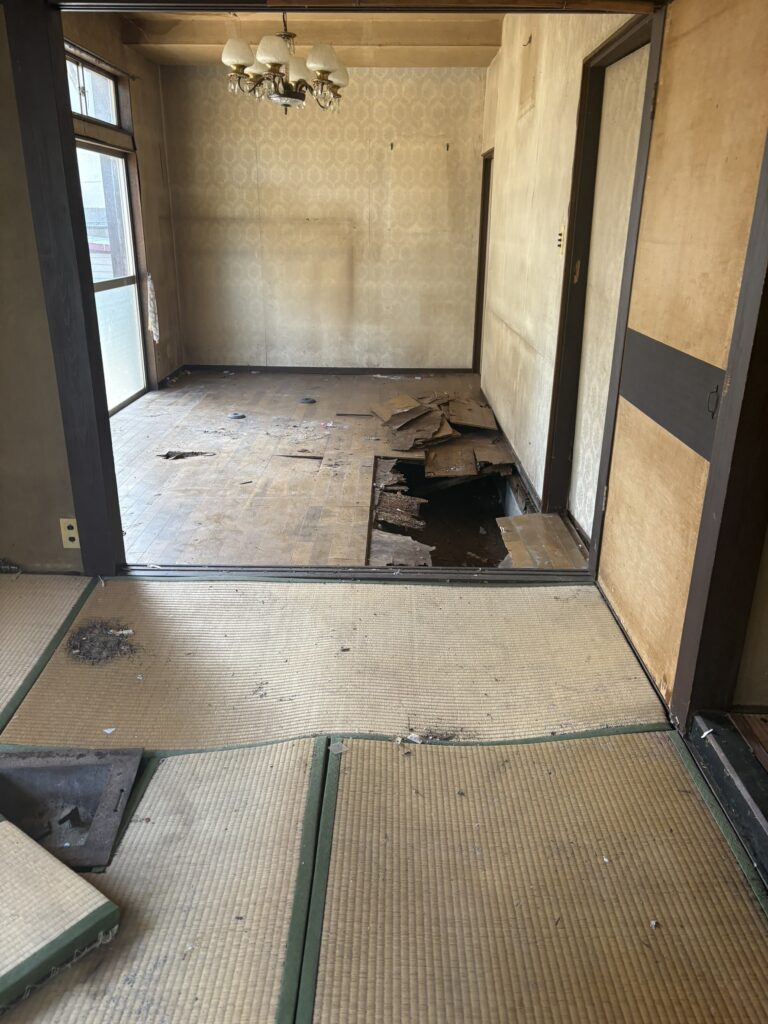 5_12 町田市 60代 ゴミ屋敷(1)