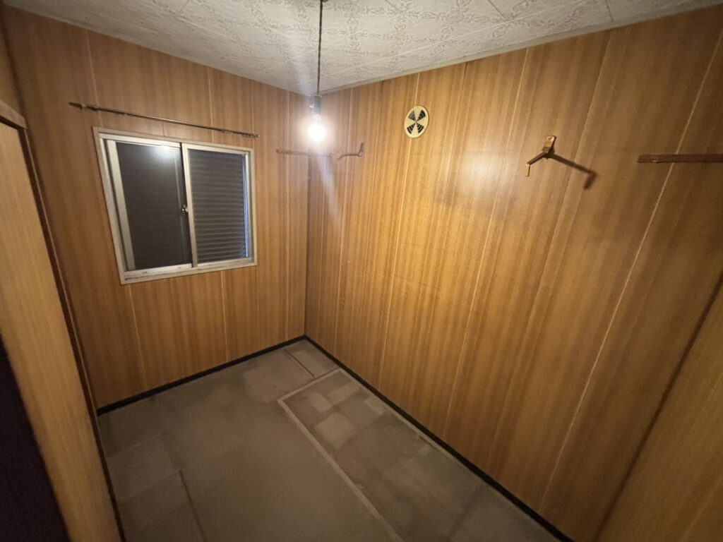 597335011359719990